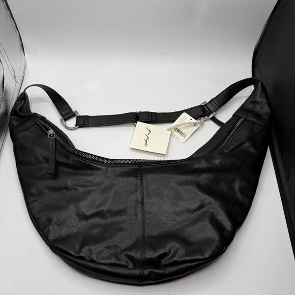 NEW NWT Free People Idle Hands Sling Bag in Black - Picture 5 of 7
